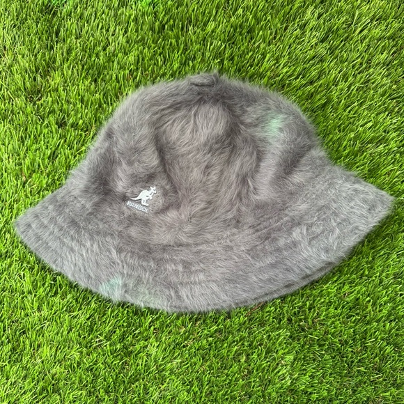 Kangol Furgora Fuzzy Misty Gray Bucket Hat - Picture 8 of 11